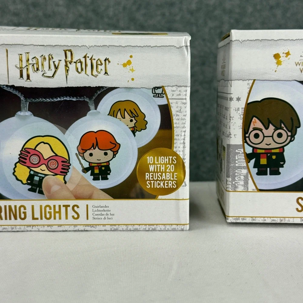 Harry Potter Wizarding World String Lights 10ct with 20 Reusable Stickers New